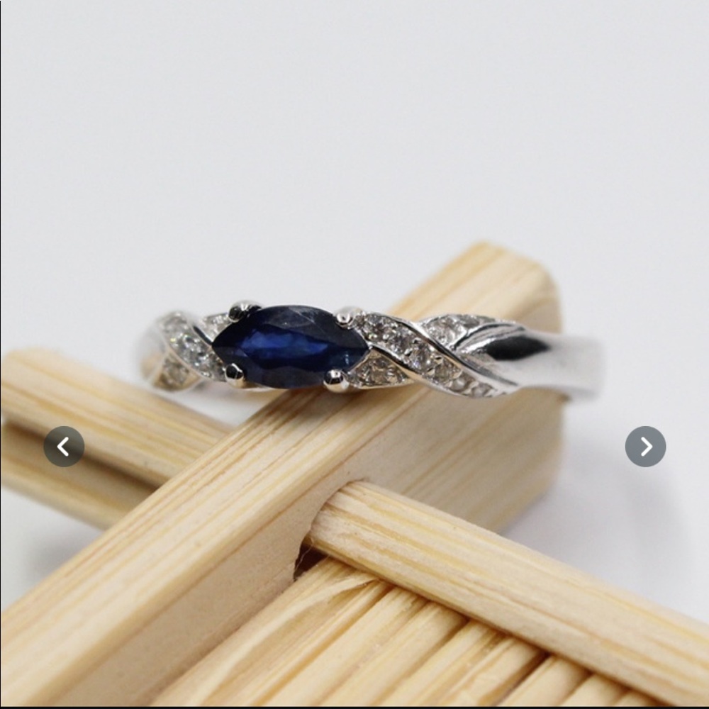 Natural Sapphire Ring 💍 Sterling Silver